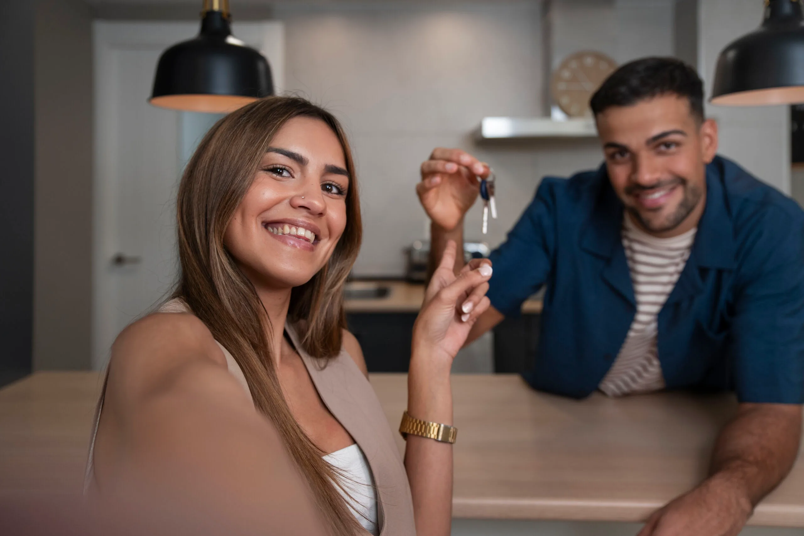 Analisamos o modelo de negócio, os objetivos e o momento da empresa para definir a melhor estratégia de entrada nos EUA. Inclui diagnóstico personalizado, definição do estado ideal para operação, business plan, análise de ganho tributário Brasil vs. EUA e orientação sobre tratados internacionais.